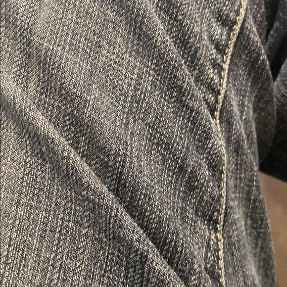 Meet your Posher, Mudashiru - Picture 1 of 1